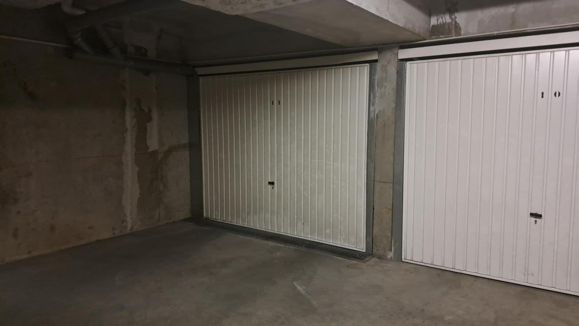 Appartement Cosy 3 Pieces Avec Garage Privatif Saint-Priest  Eksteriør bilde
